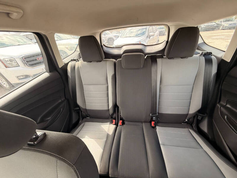 2019 Ford Escape S