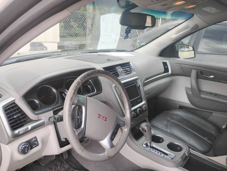 2014 GMC Acadia SLE-2
