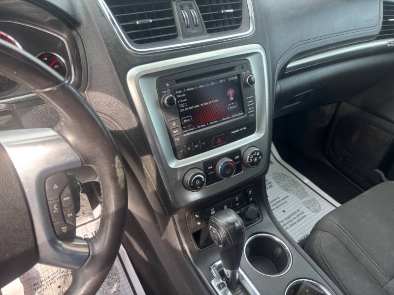 2016 GMC Acadia SLE-2