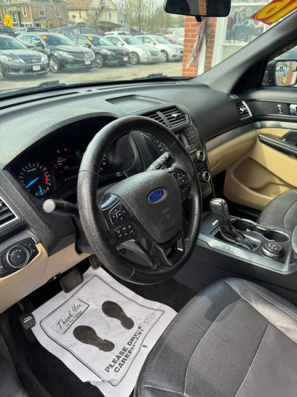 2016 Ford Explorer