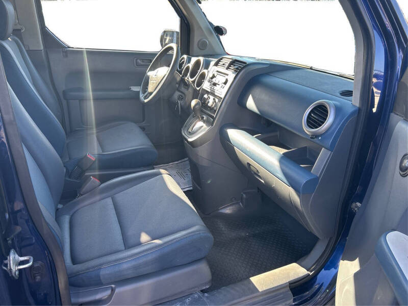 2003 Honda Element DX