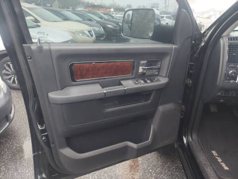 2012 RAM 1500 Laramie