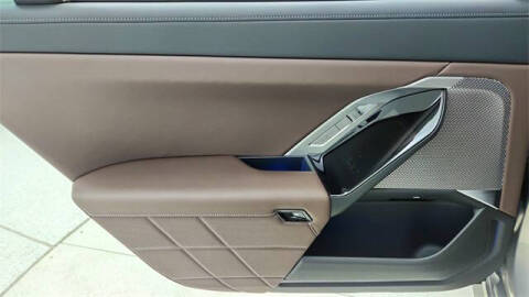 2024 BMW i7 eDrive50