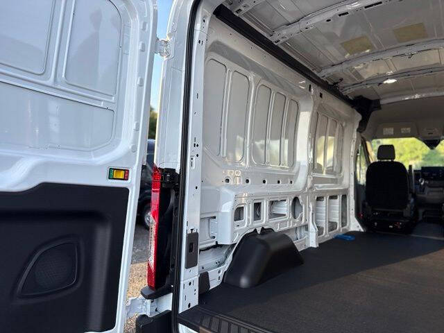 2026 Ford Transit 250