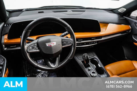 2024 Cadillac XT4 Sport