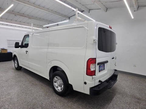 2017 Nissan NV
