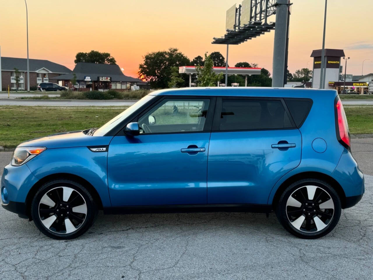 2018 Kia Soul for sale at Alex Auto Sales LLC in Lincoln, NE