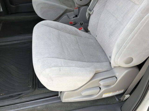 2016 Toyota Sienna LE 8-Passenger