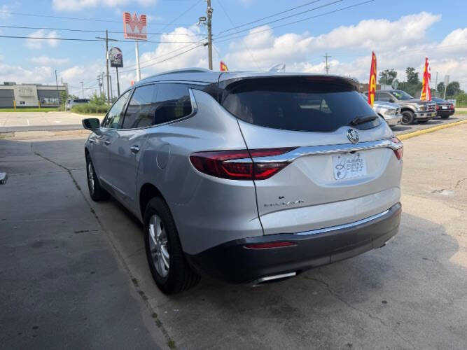 2020 Buick Enclave Essence