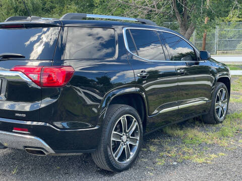 2018 GMC Acadia Denali