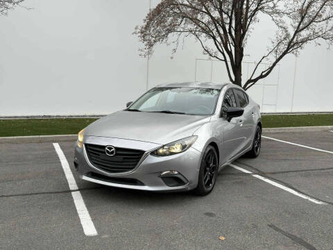 2014 Mazda MAZDA3 i SV
