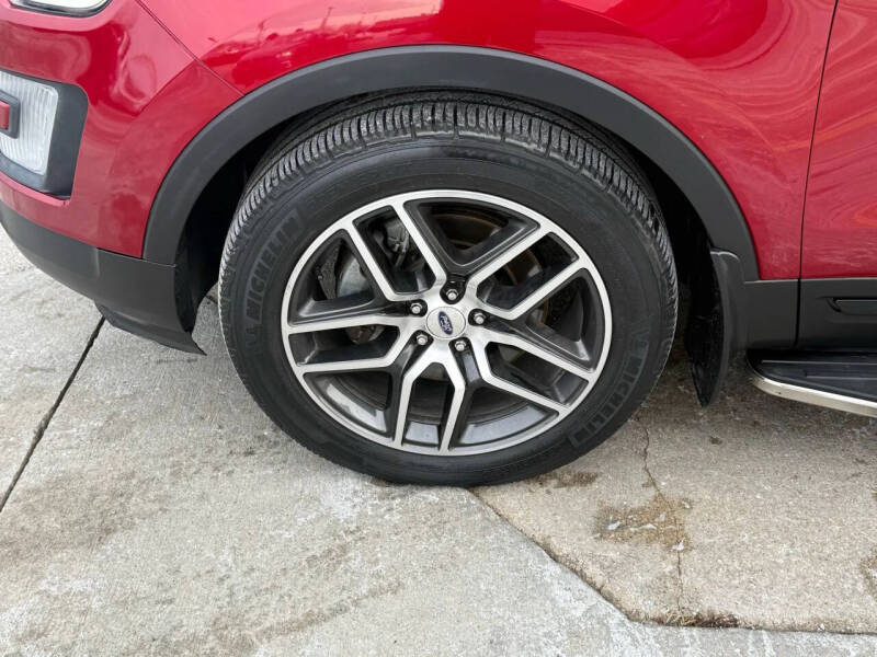 2016 Ford Explorer Sport