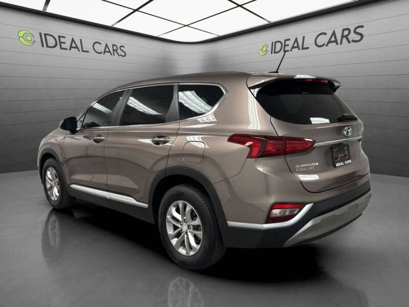 2020 Hyundai Santa Fe SE
