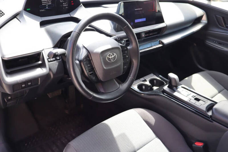 2024 Toyota Prius LE