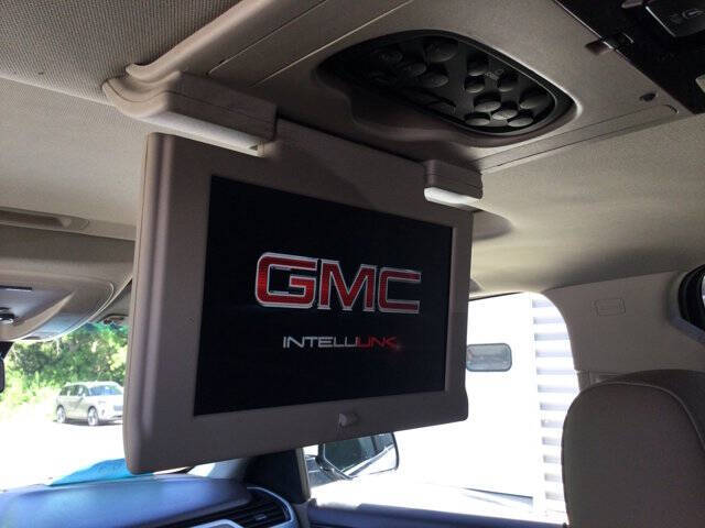 2017 GMC Yukon XL SLT