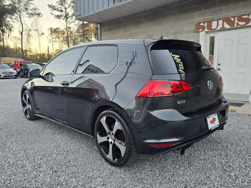 2015 Volkswagen Golf GTI SE