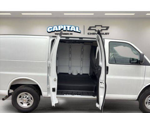 2025 Chevrolet Express 2500
