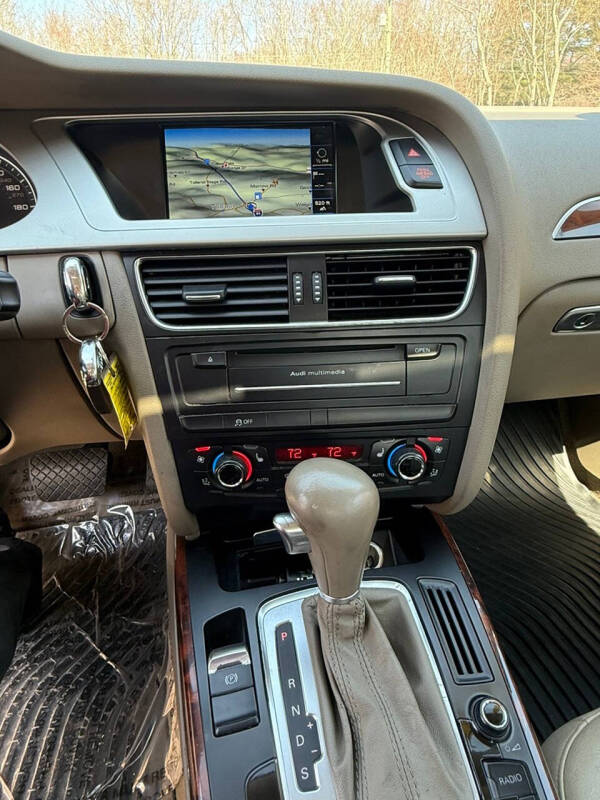 2012 Audi A4 2.0T quattro Premium Plus