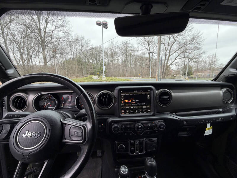 2022 Jeep Wrangler Unlimited Willys