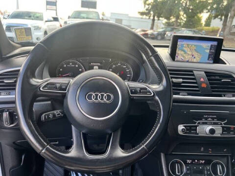 2016 Audi Q3 2.0T quattro Premium Plus