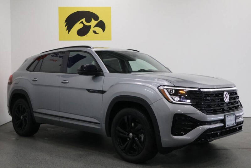 2026 Volkswagen Atlas Cross Sport SEL R-Line Black 4Motion