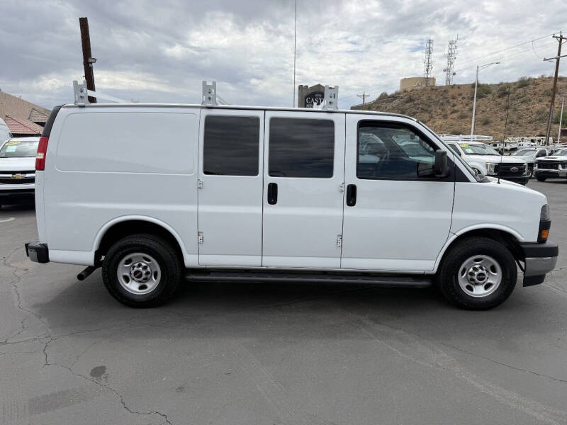2018 GMC Savana 2500