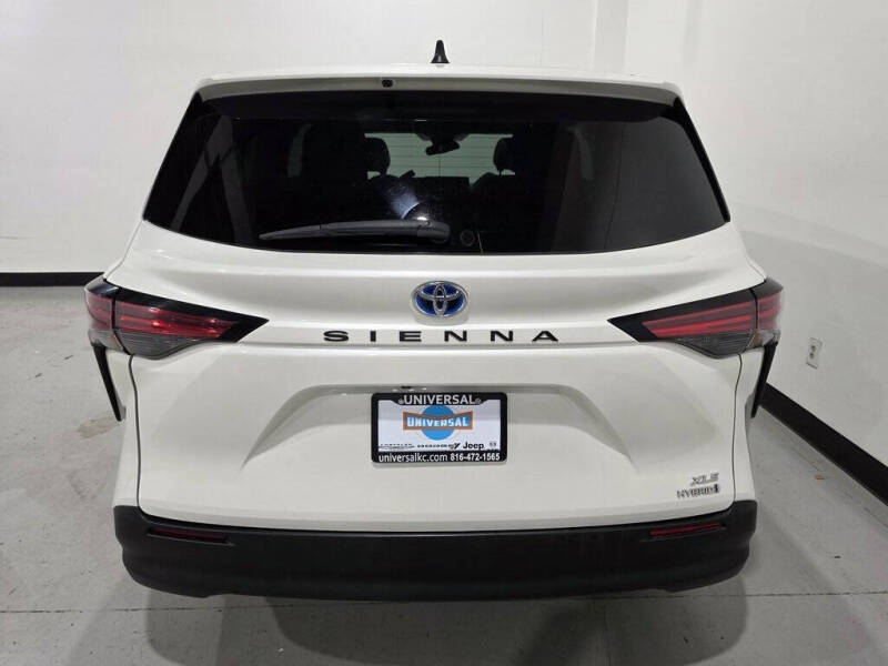 2021 Toyota Sienna