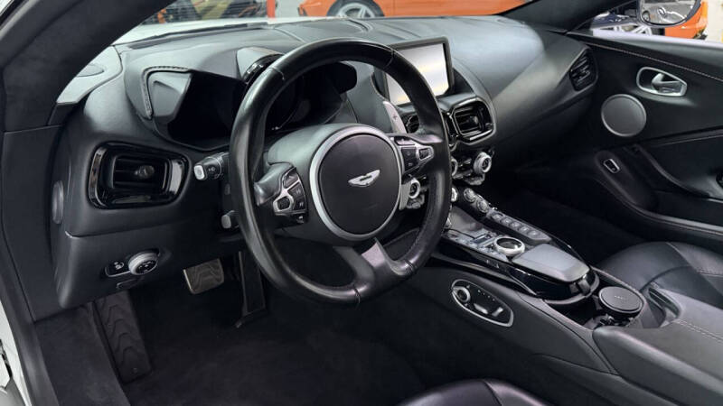 2019 Aston Martin Vantage