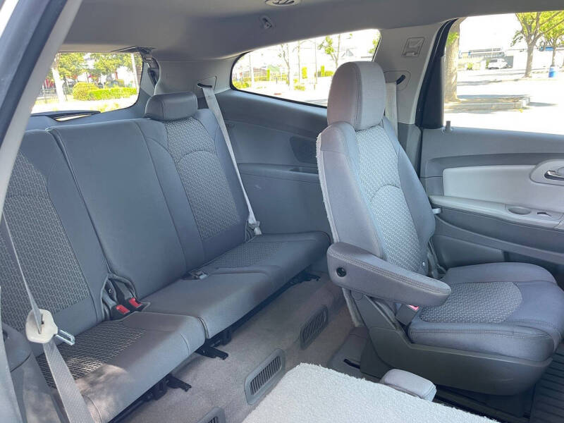 2012 Chevrolet Traverse LT