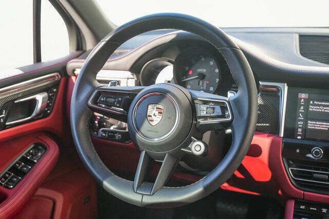 2024 Porsche Macan GTS