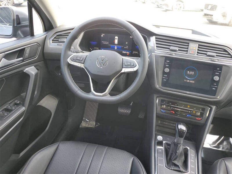 2023 Volkswagen Tiguan SE