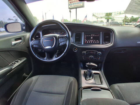 2020 Dodge Charger SXT