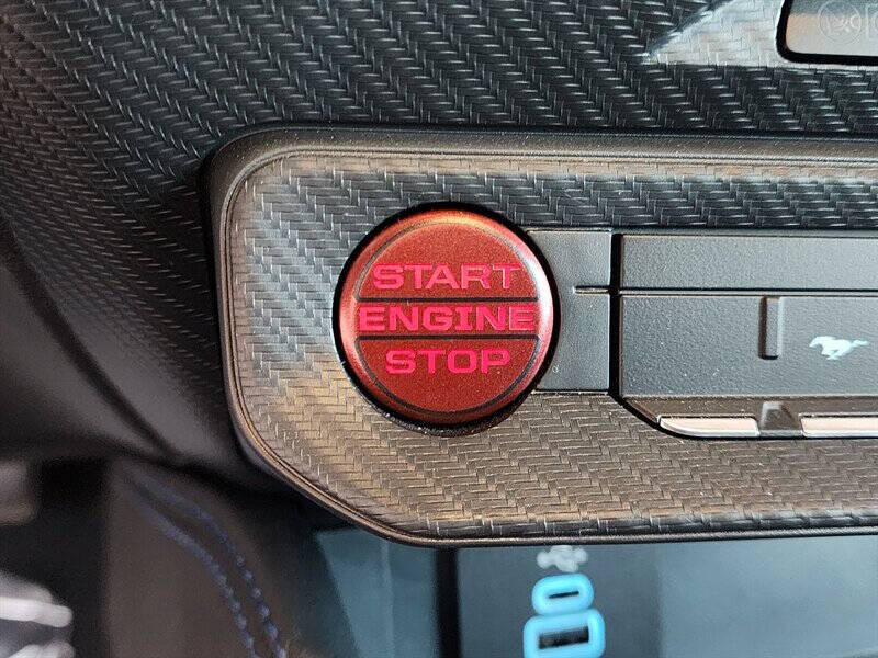 2024 Ford Mustang Dark Horse