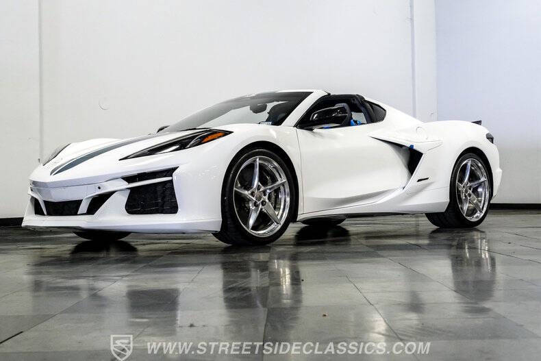 2024 Chevrolet Corvette E-Ray