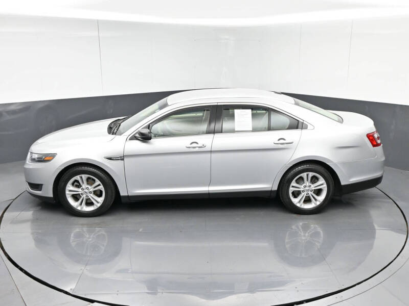 2019 Ford Taurus SE