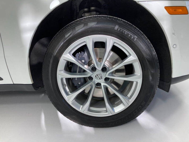 2022 Porsche Macan