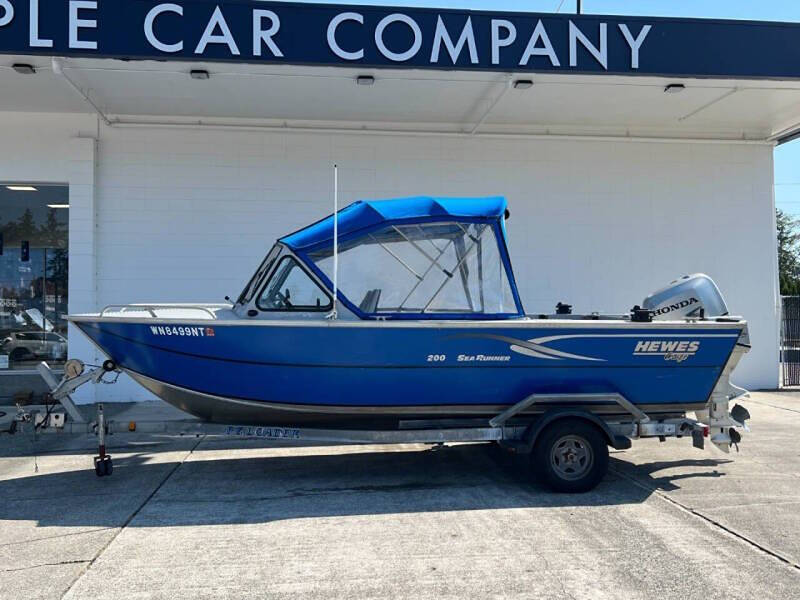 2005 Hewescraft 200 Sea Runner for sale at Simple Car Company in Oak Harbor, WA