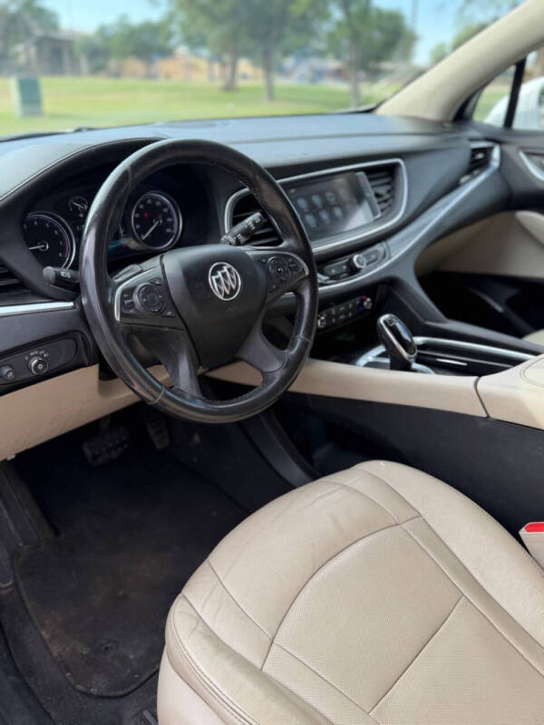 2019 Buick Enclave Essence