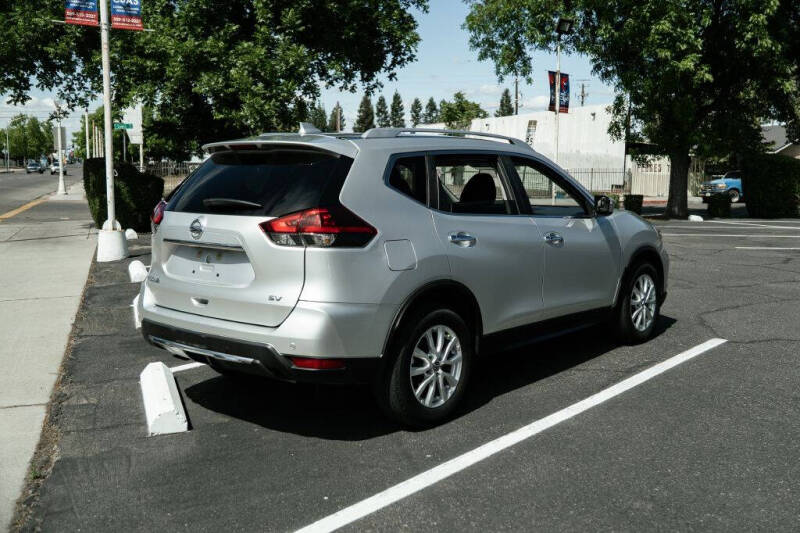 2020 Nissan Rogue S