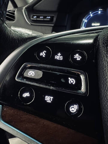 2018 Cadillac Escalade Luxury