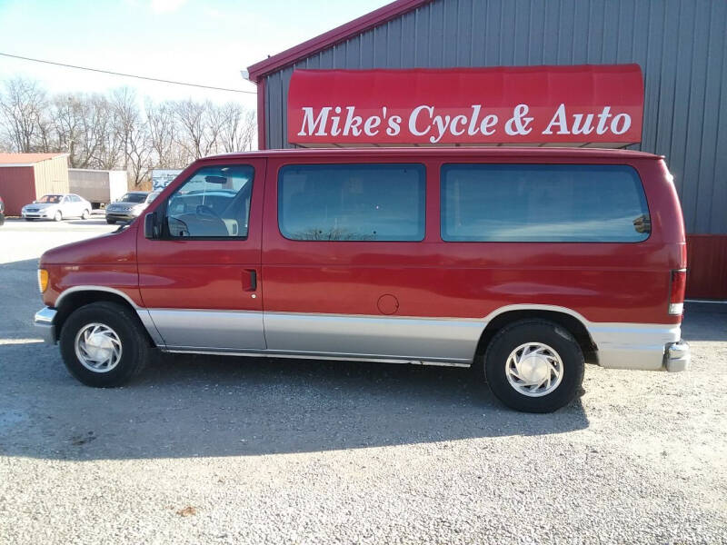 1996 ford club wagon xlt