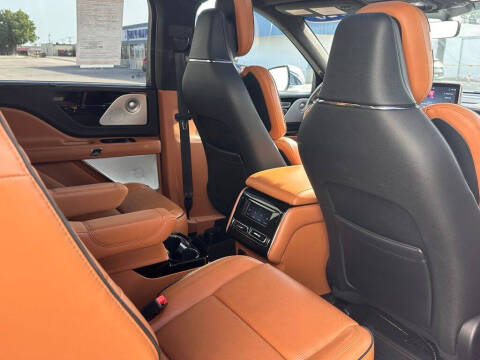 2020 Lincoln Aviator Black Label