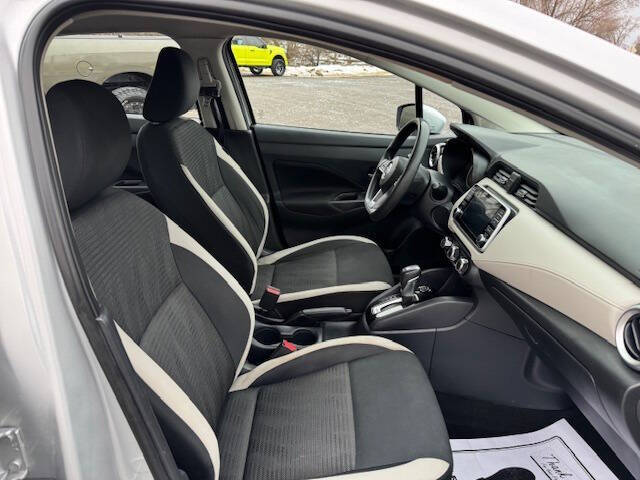 2021 Nissan Versa SV