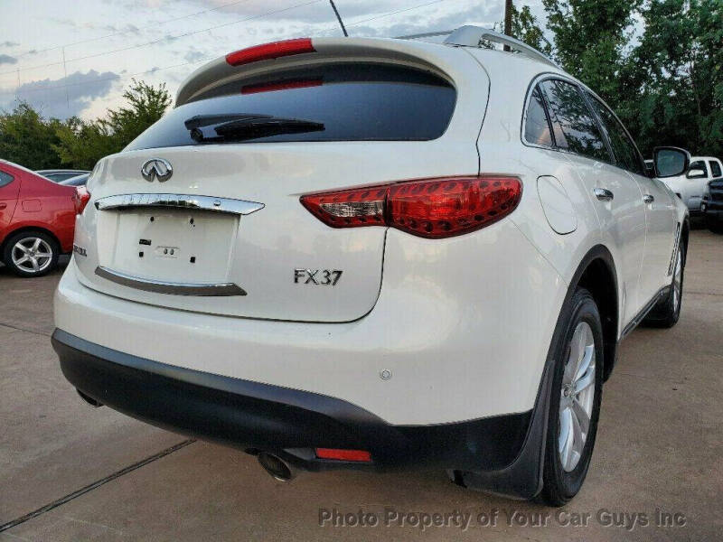 2013 Infiniti FX37