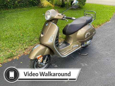 2013 Vespa GTS 300 ie
