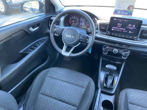 2022 Kia Rio LX