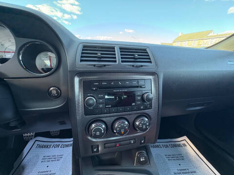 2013 Dodge Challenger R/T Plus