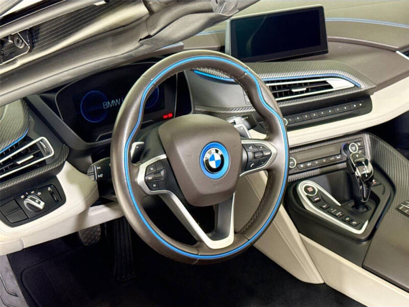 2019 BMW i8