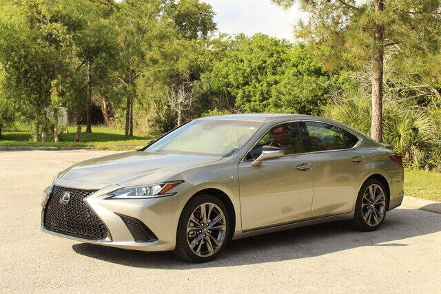 Lexus es 350 2021