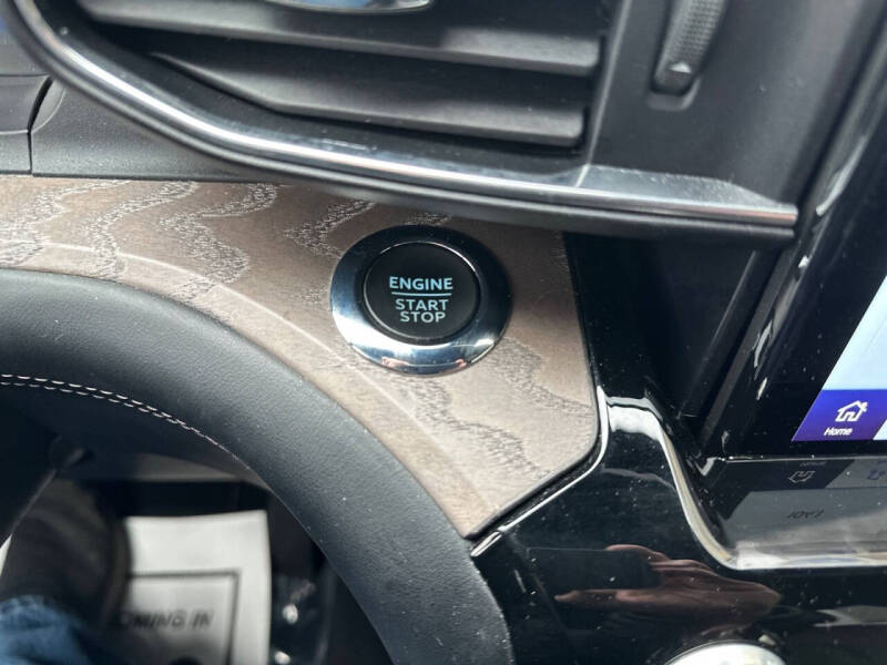 2022 Ford Explorer Platinum